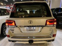 تۆیۆتا لاند کروزەر